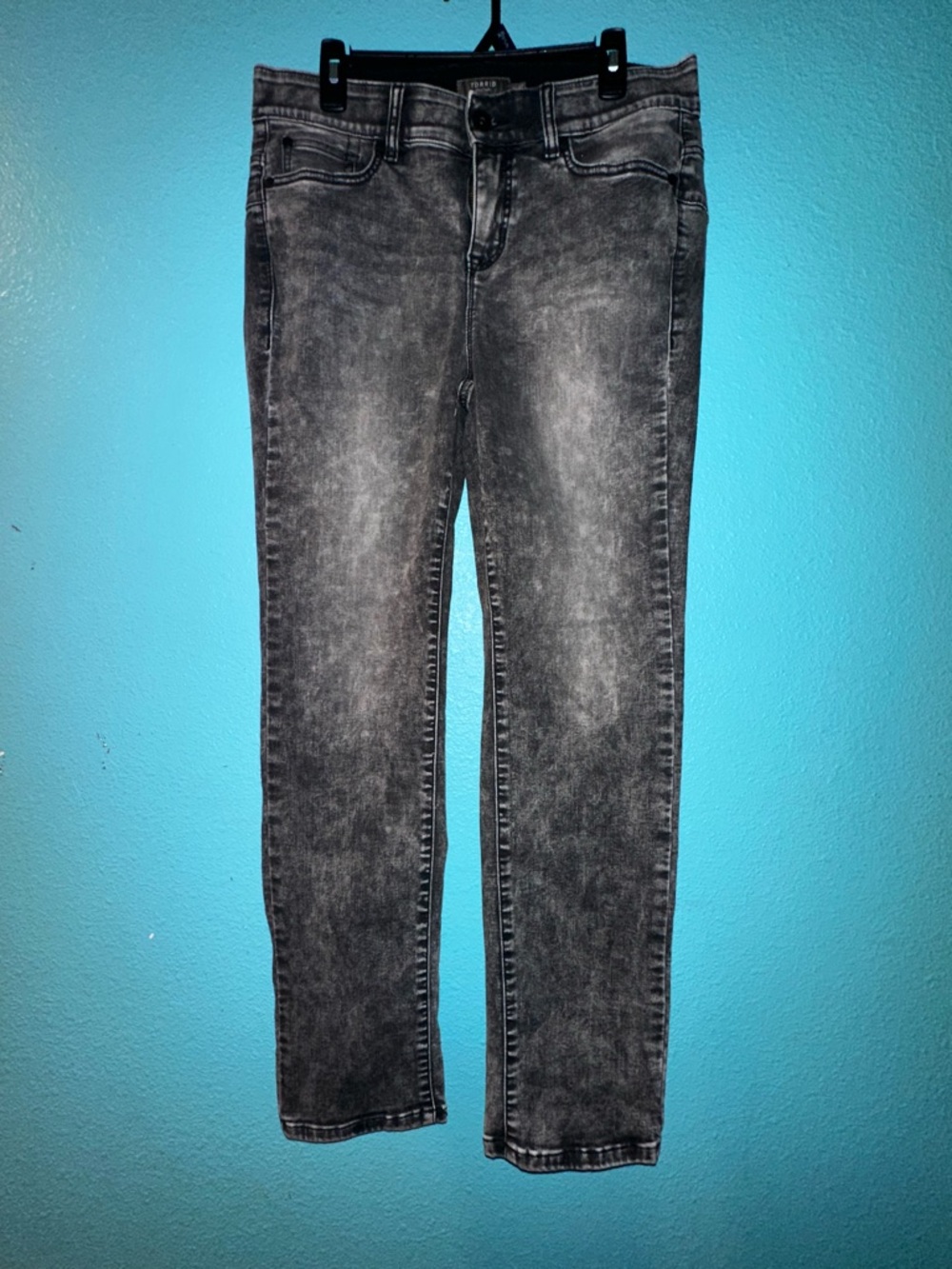 torrid bombshell straight Black Washed Skinny Jeans 14R